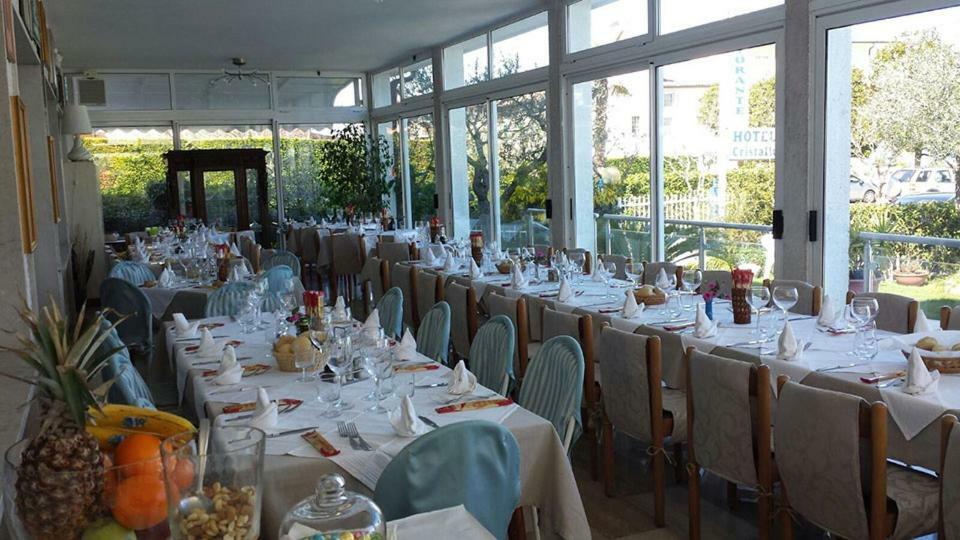 بسكييرا ديل غاردا Hotel Cristallo المظهر الخارجي الصورة